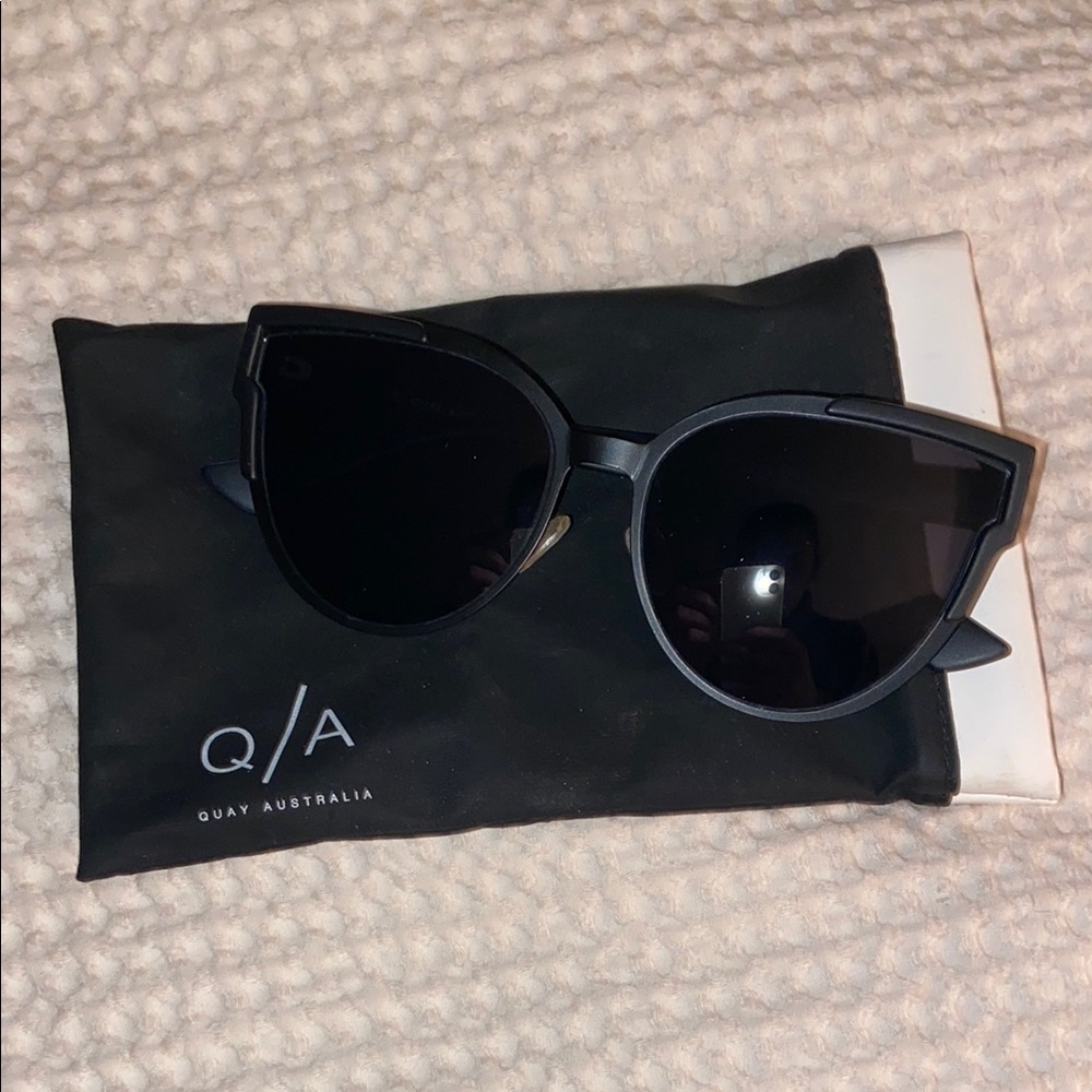 Quay Australia Black Aviator Sunglasses